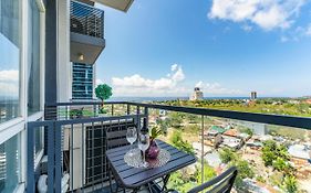 Mactan Newtown - 1Br Stunning Ocean View And City View
