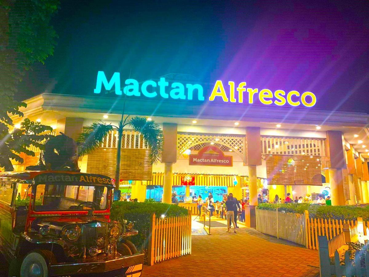Mactan Newtown - 1Br Stunning Ocean View And City View Lapu-Lapu City Exterior photo
